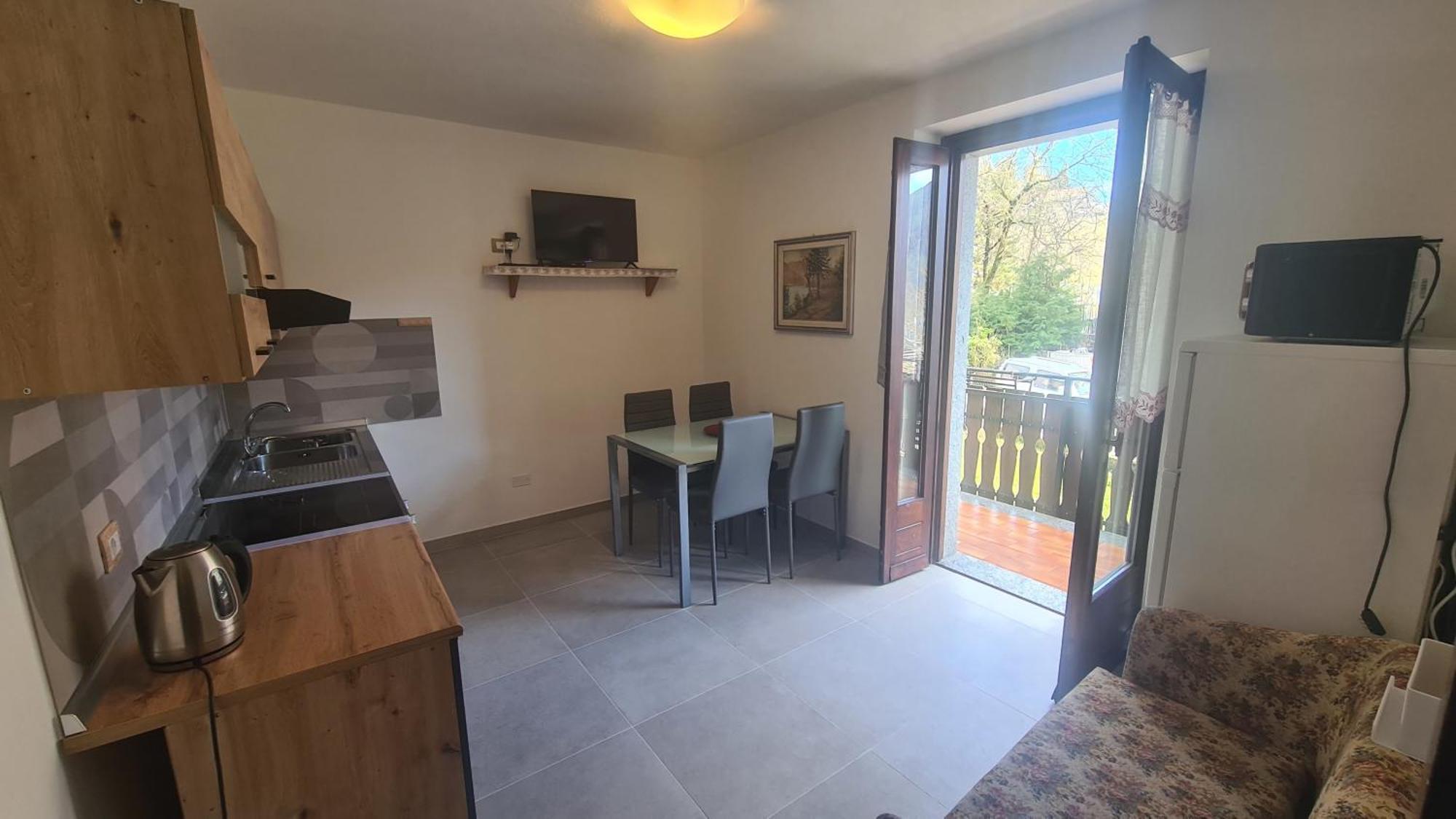 דירות מצולאגו Bioledro Casa Lena מראה חיצוני תמונה